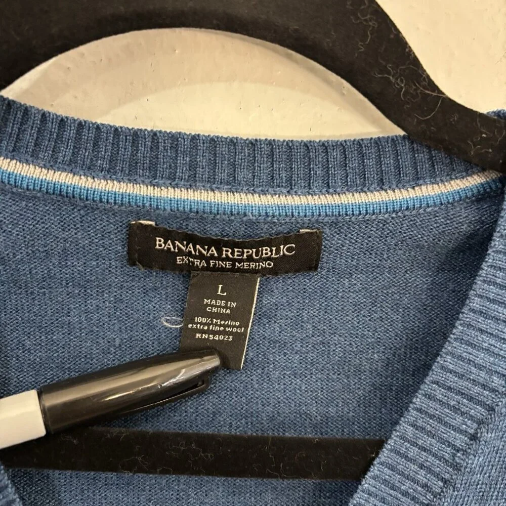 Banana Republic Extra Fine Merino Wool V Neck Dark Teal Men Large
